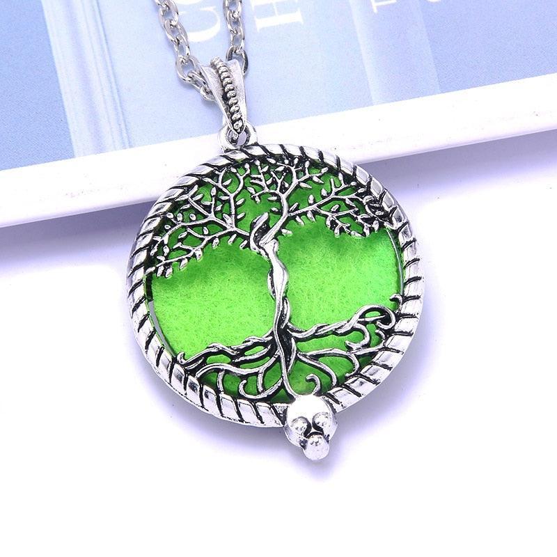 1pcs Aroma Diffuser Necklace Open Antique Vintage Lockets Pendant Perfume Essential Oil Aromatherapy Locket Necklace With Pads - ItemBear.com