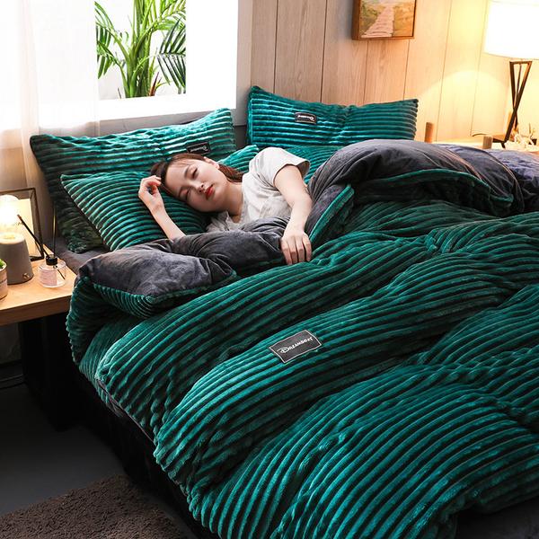 Corduroy Velvet Bedding Set - ItemBear.com
