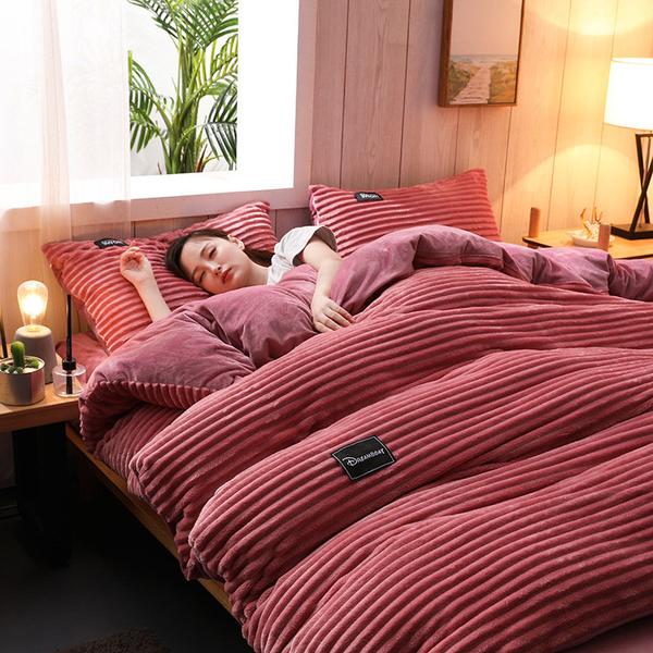 Corduroy Velvet Bedding Set - ItemBear.com