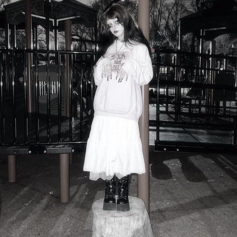 @Chuupiee — 90s Vintage Goth Lace Stitching Long Pleated Skirt - ItemBear.com