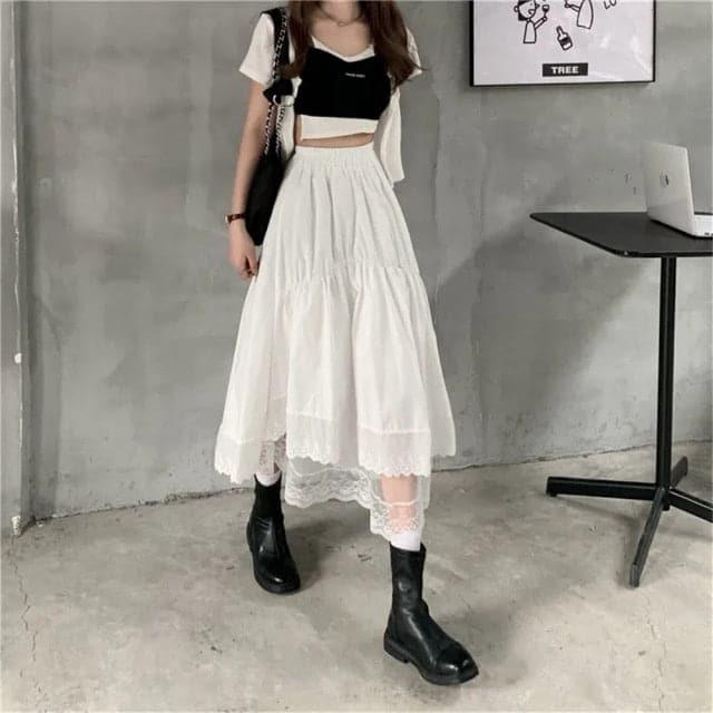 @Chuupiee — 90s Vintage Goth Lace Stitching Long Pleated Skirt - ItemBear.com
