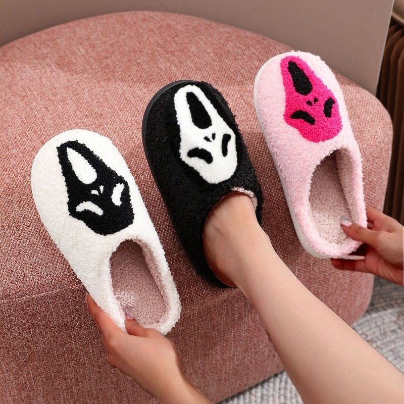 Ghost Face Slides - ItemBear.com