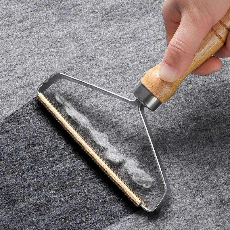 Pet Hair Remover Brush - ItemBear.com