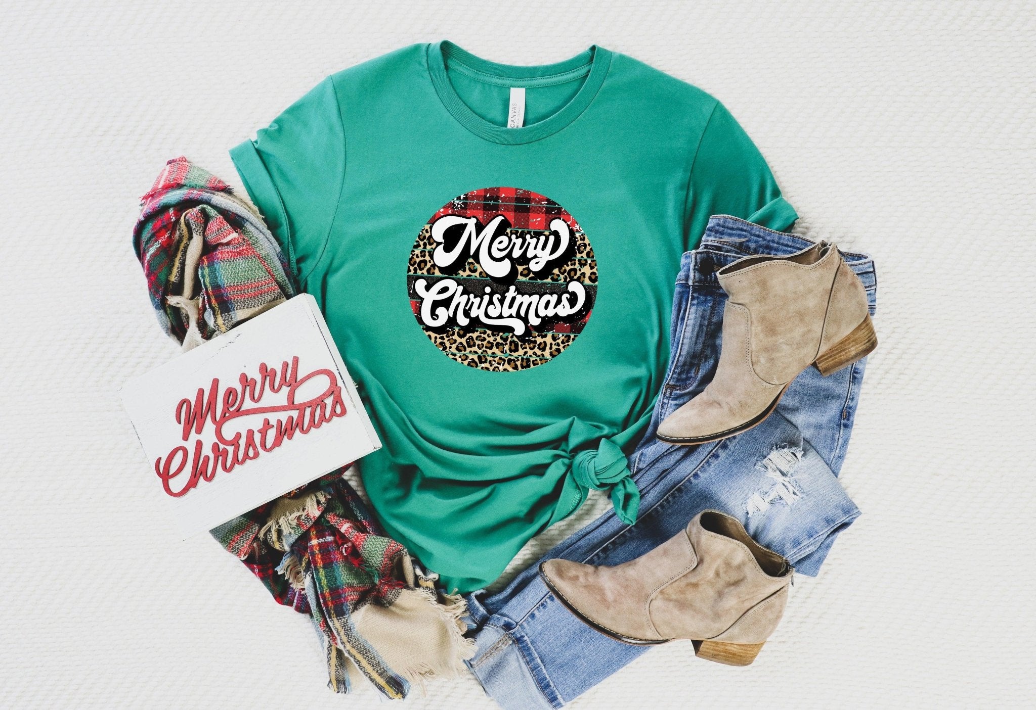 Retro Merry Christmas Shirt, Buffalo Plaid Christmas Shirt - ItemBear.com