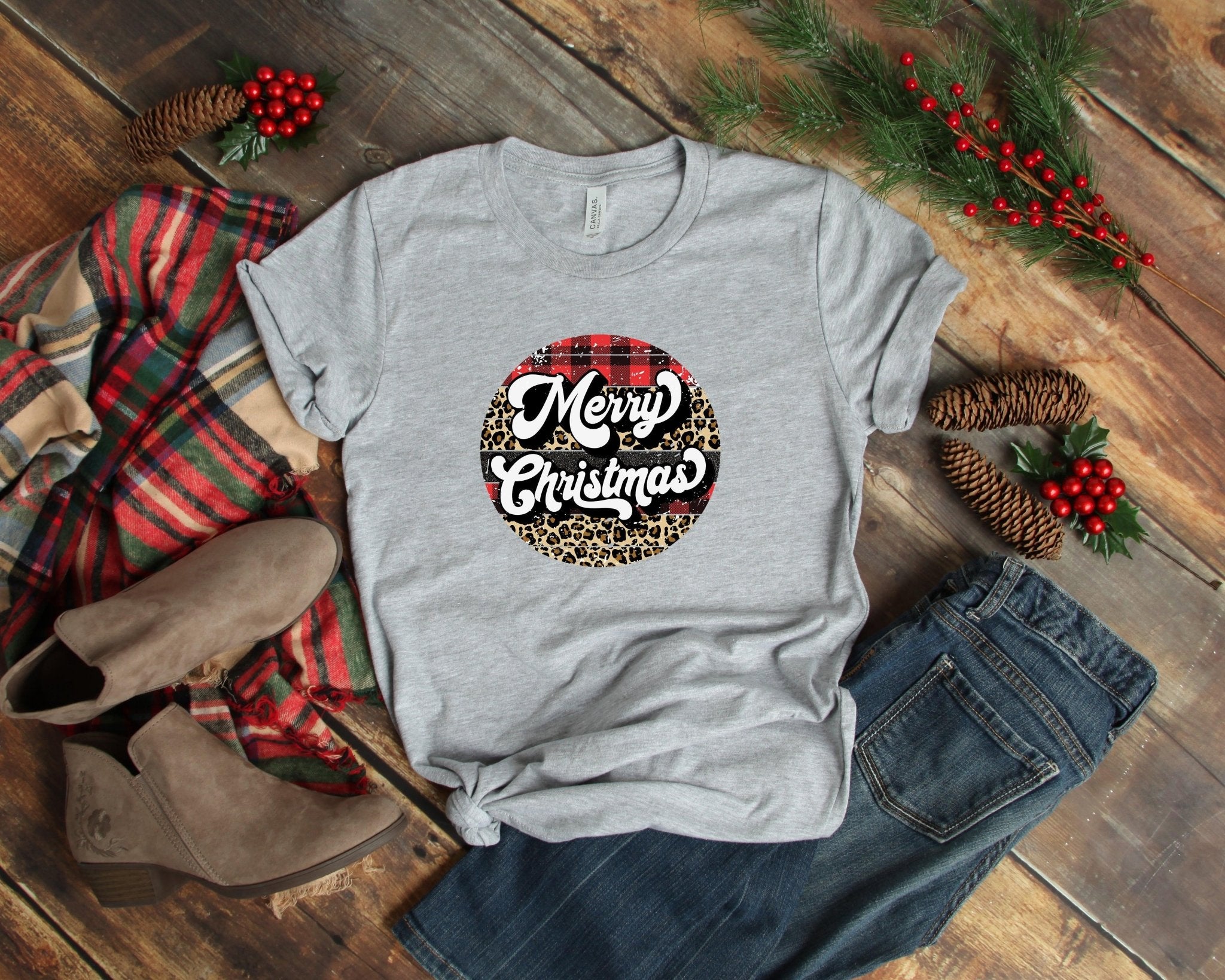 Retro Merry Christmas Shirt, Buffalo Plaid Christmas Shirt - ItemBear.com