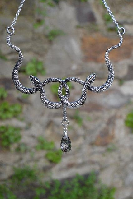 Snake Entanglement Necklace with Crystal - ItemBear.com