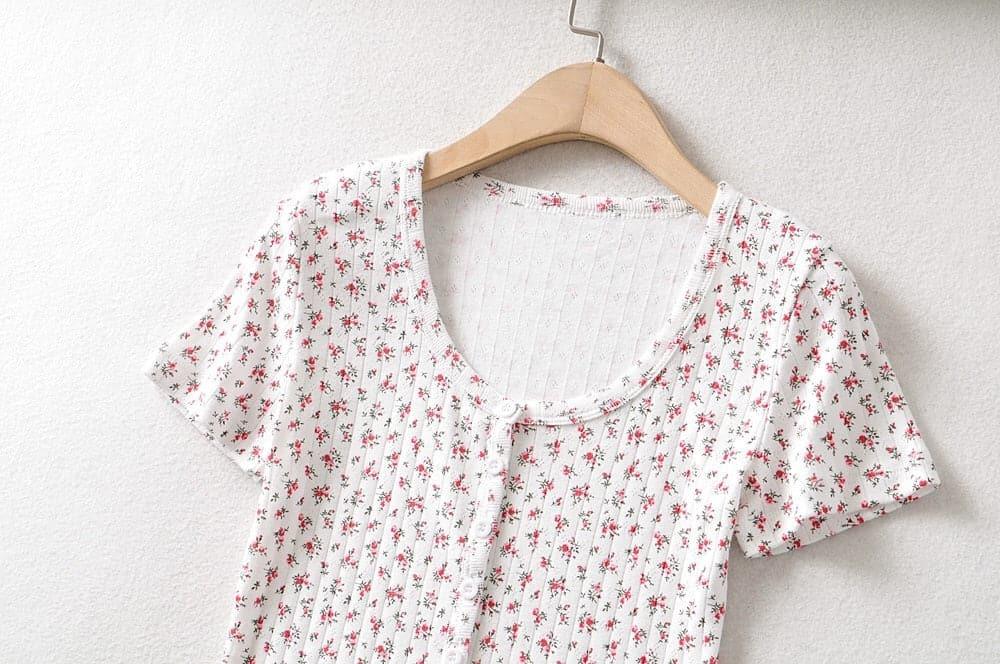 Y2K Basic Floral Button-Up Ribbed Top - ItemBear.com