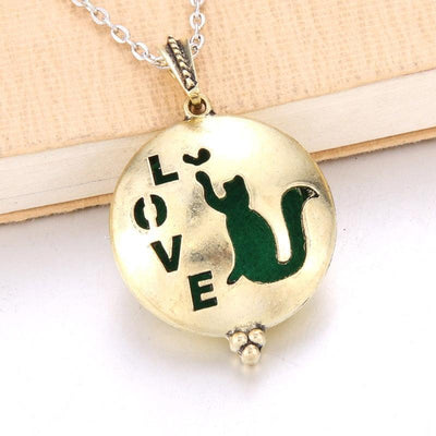 1pcs Aroma Diffuser Necklace Open Antique Vintage Lockets Pendant Perfume Essential Oil Aromatherapy Locket Necklace With Pads - ItemBear.com