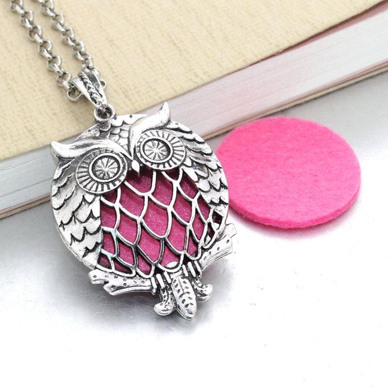 1pcs Aroma Diffuser Necklace Open Antique Vintage Lockets Pendant Perfume Essential Oil Aromatherapy Locket Necklace With Pads - ItemBear.com