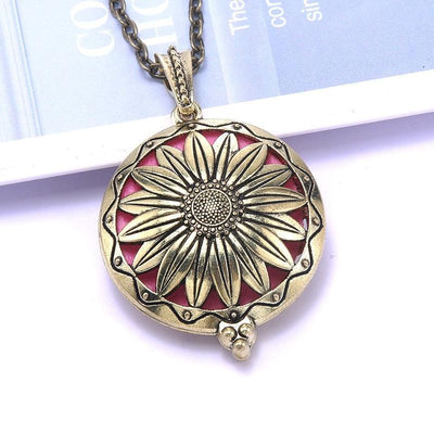 1pcs Aroma Diffuser Necklace Open Antique Vintage Lockets Pendant Perfume Essential Oil Aromatherapy Locket Necklace With Pads - ItemBear.com