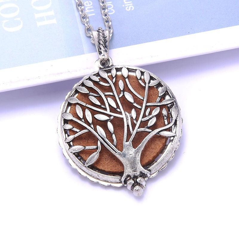 1pcs Aroma Diffuser Necklace Open Antique Vintage Lockets Pendant Perfume Essential Oil Aromatherapy Locket Necklace With Pads - ItemBear.com