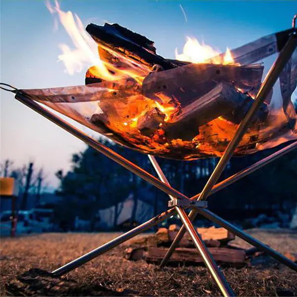 Portable Outdoor Fire Pit and BBQ Grill架