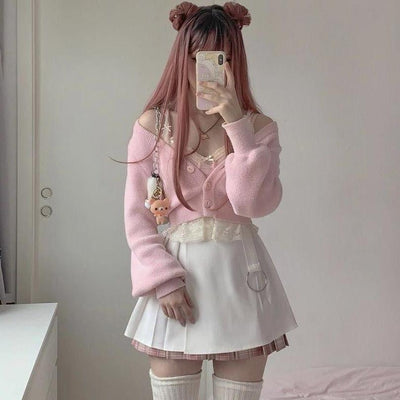 @MiruKurum — Y2K Floral Spring Pink Milkmaid Cami - ItemBear.com