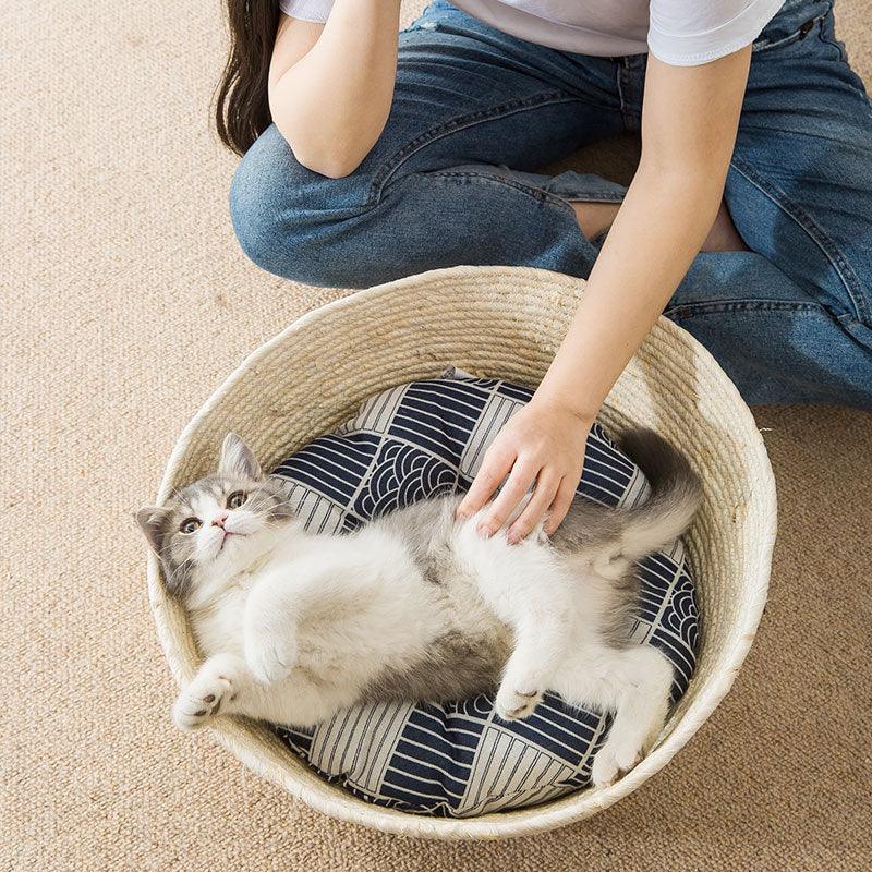 Cat Straw Bed - ItemBear.com