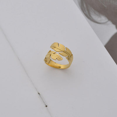 Gold Cocktail Ring - ItemBear.com