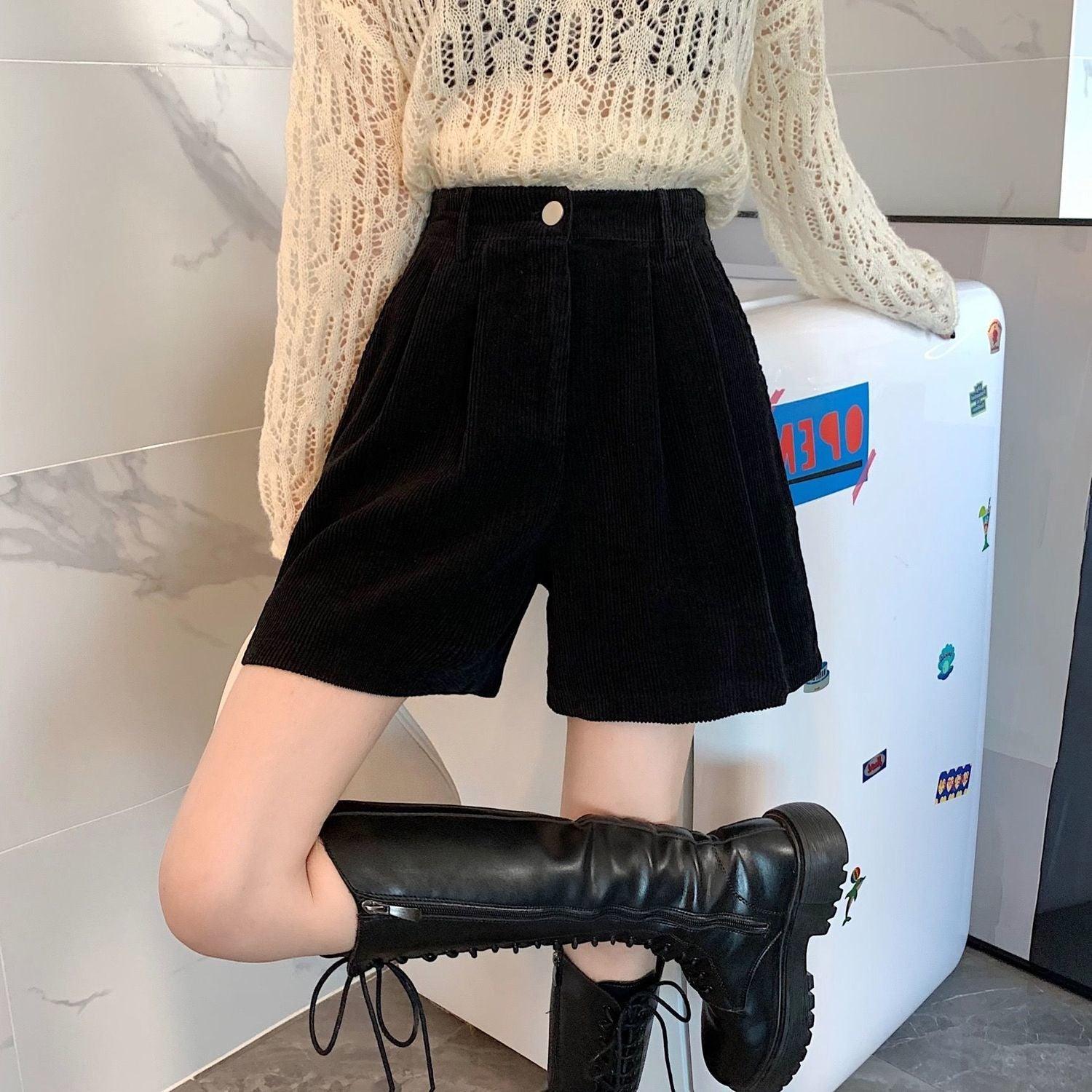 Solid Corduroy Wide Leg Shorts - ItemBear.com
