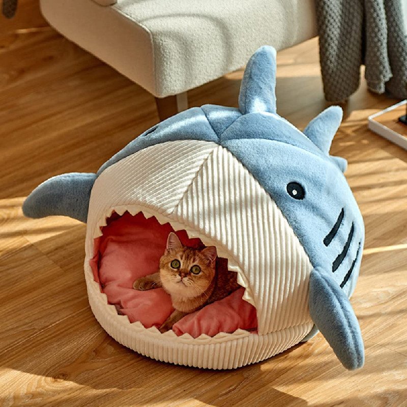 The Shark Pet Bed - ItemBear.com